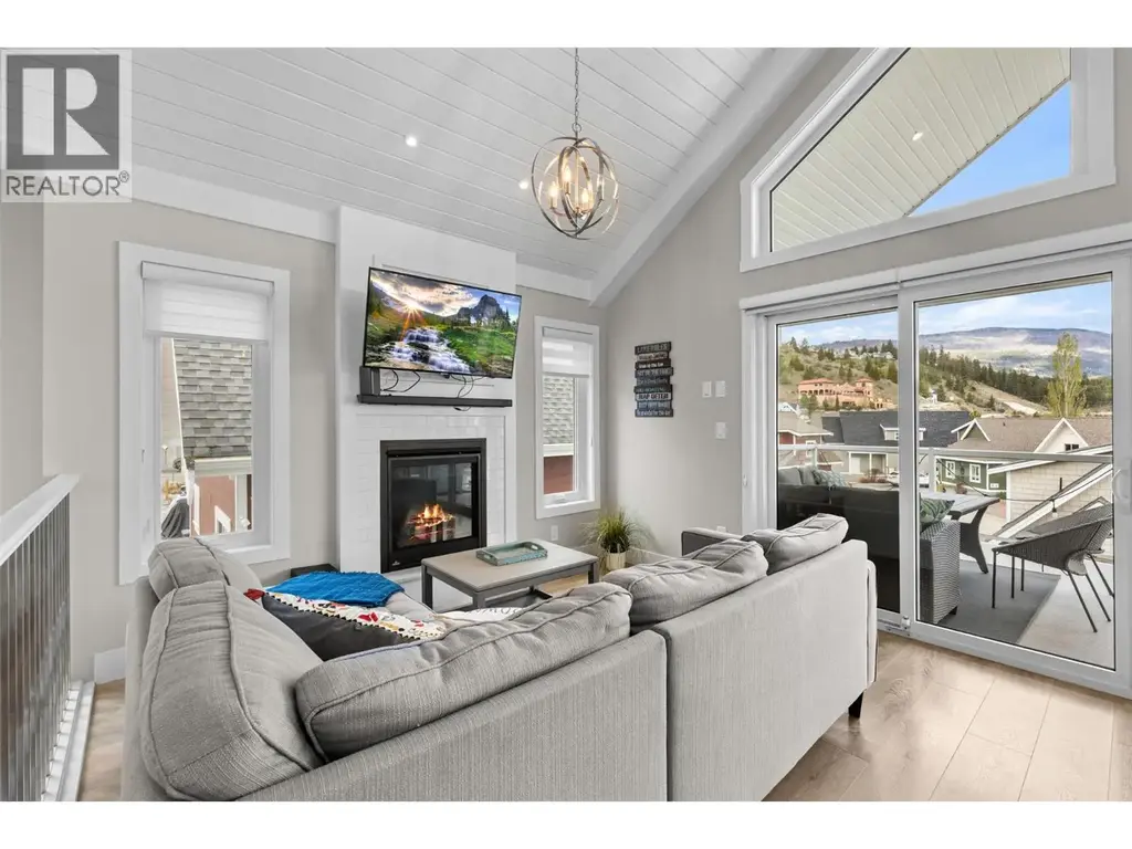 6727 Marbella Loop Unit# 371, Kelowna